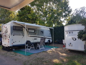 Emplacement camping-car